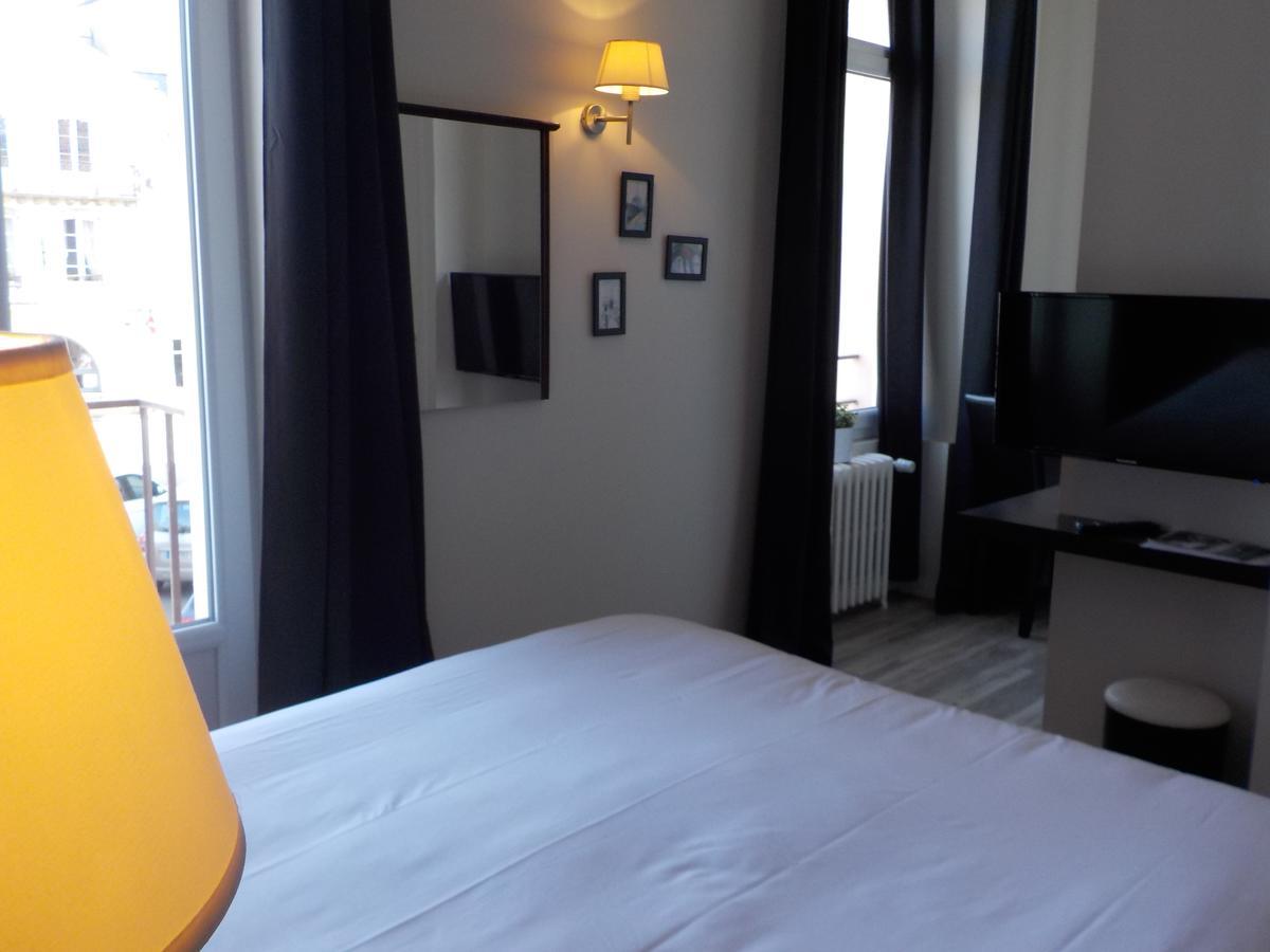 Hotel De Bretagne Dol Centre Ville - Hotel Et Restaurant 돌드브레테인 외부 사진
