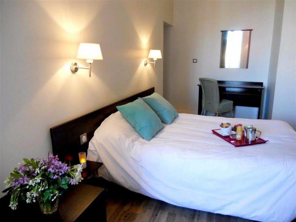 Hotel De Bretagne Dol Centre Ville - Hotel Et Restaurant 돌드브레테인 외부 사진